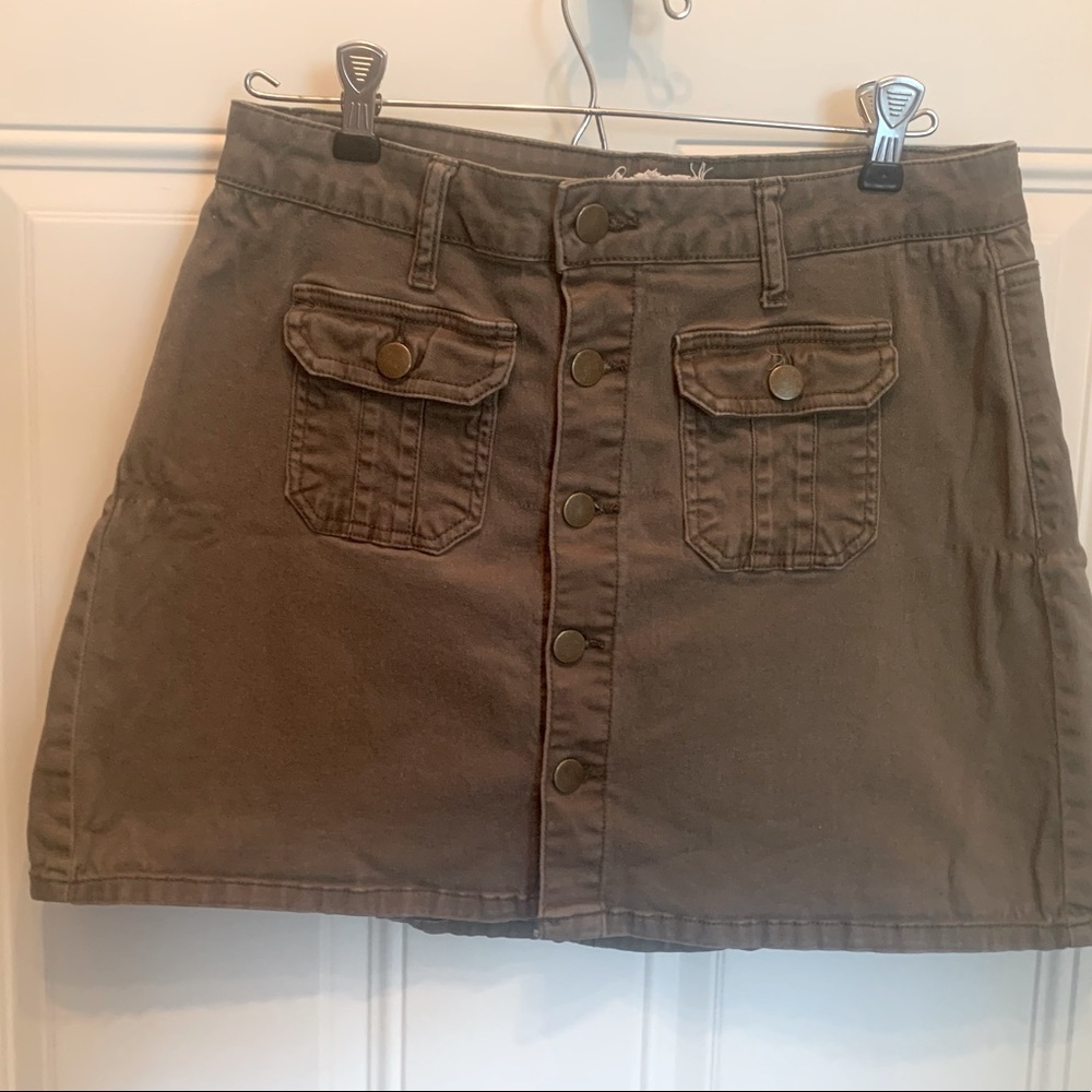 Altar’d State Army green mini skirt. Button front.